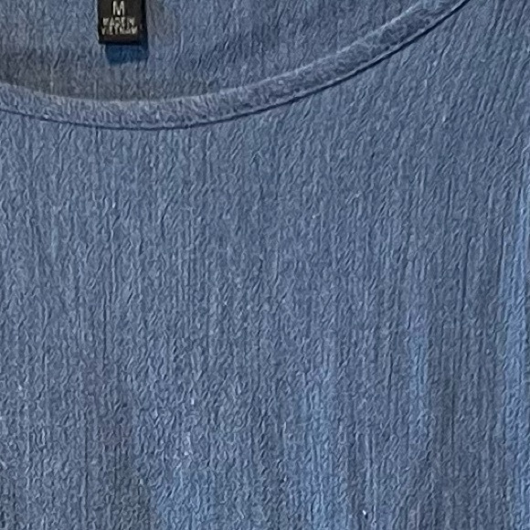 Moa Moa Blue Chambray Top with Ruffled Sleeves - Picture 4 of 12